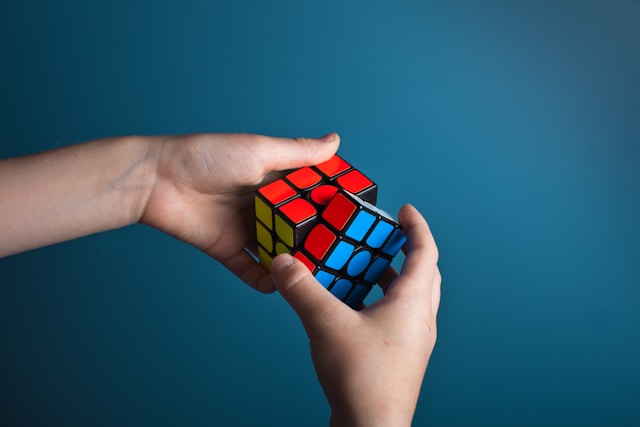 hogyan kell a rubik kockat kirakni